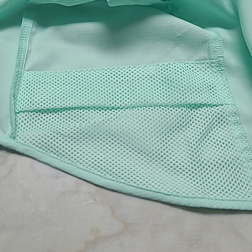 Columbia Light Mint Short-Sleeve Button-Up Shirt - Picture 6 of 10